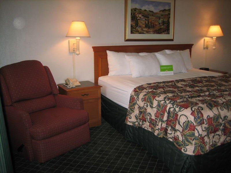 La Quinta By Wyndham Mcallen La Plaza Mall Værelse billede