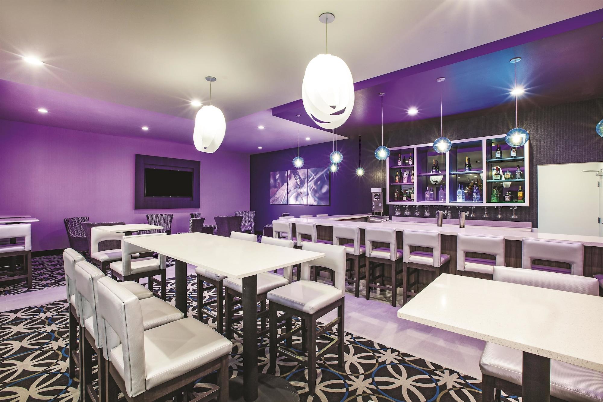 La Quinta By Wyndham Mcallen La Plaza Mall Eksteriør billede