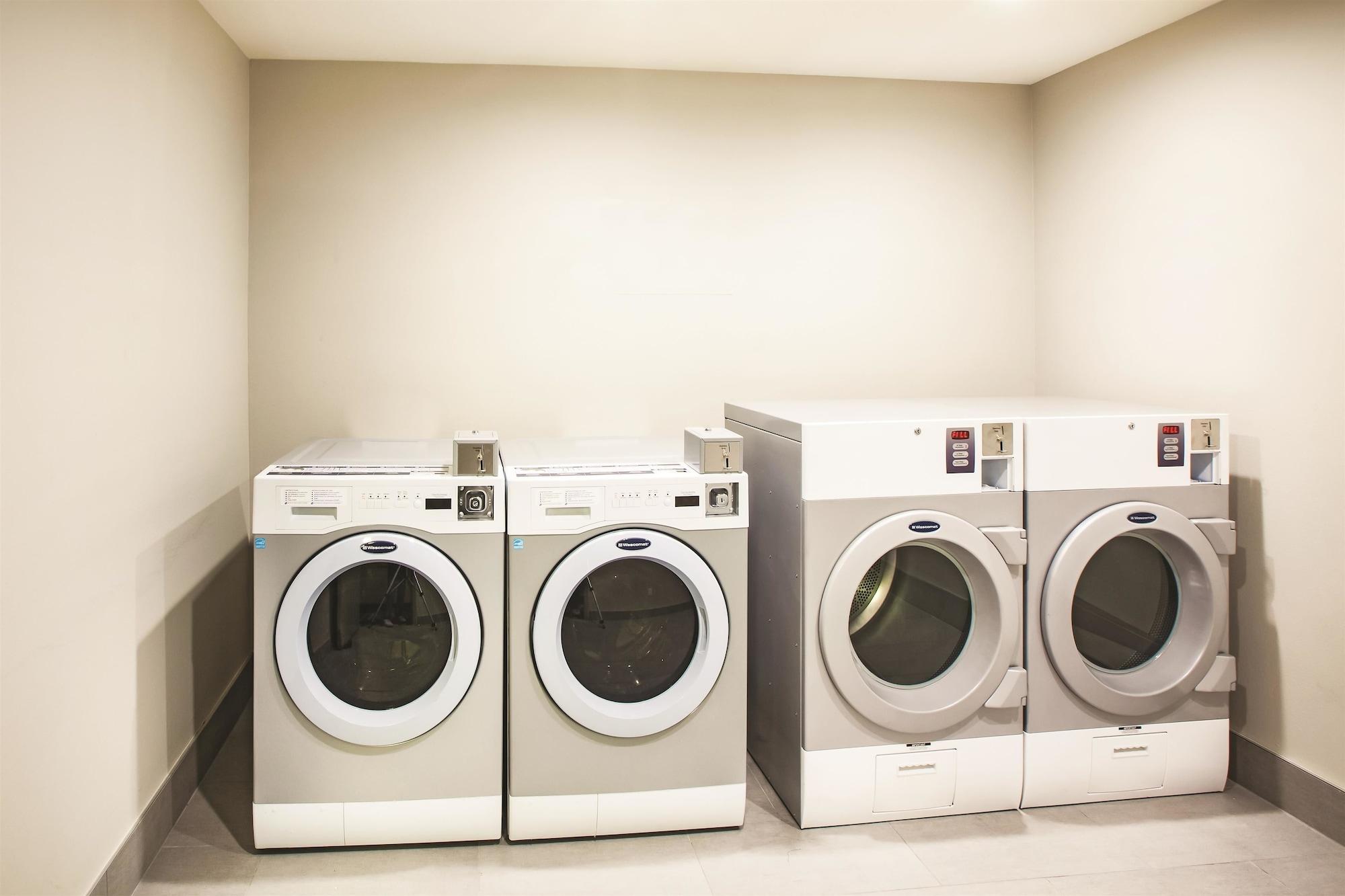 La Quinta By Wyndham Mcallen La Plaza Mall Eksteriør billede