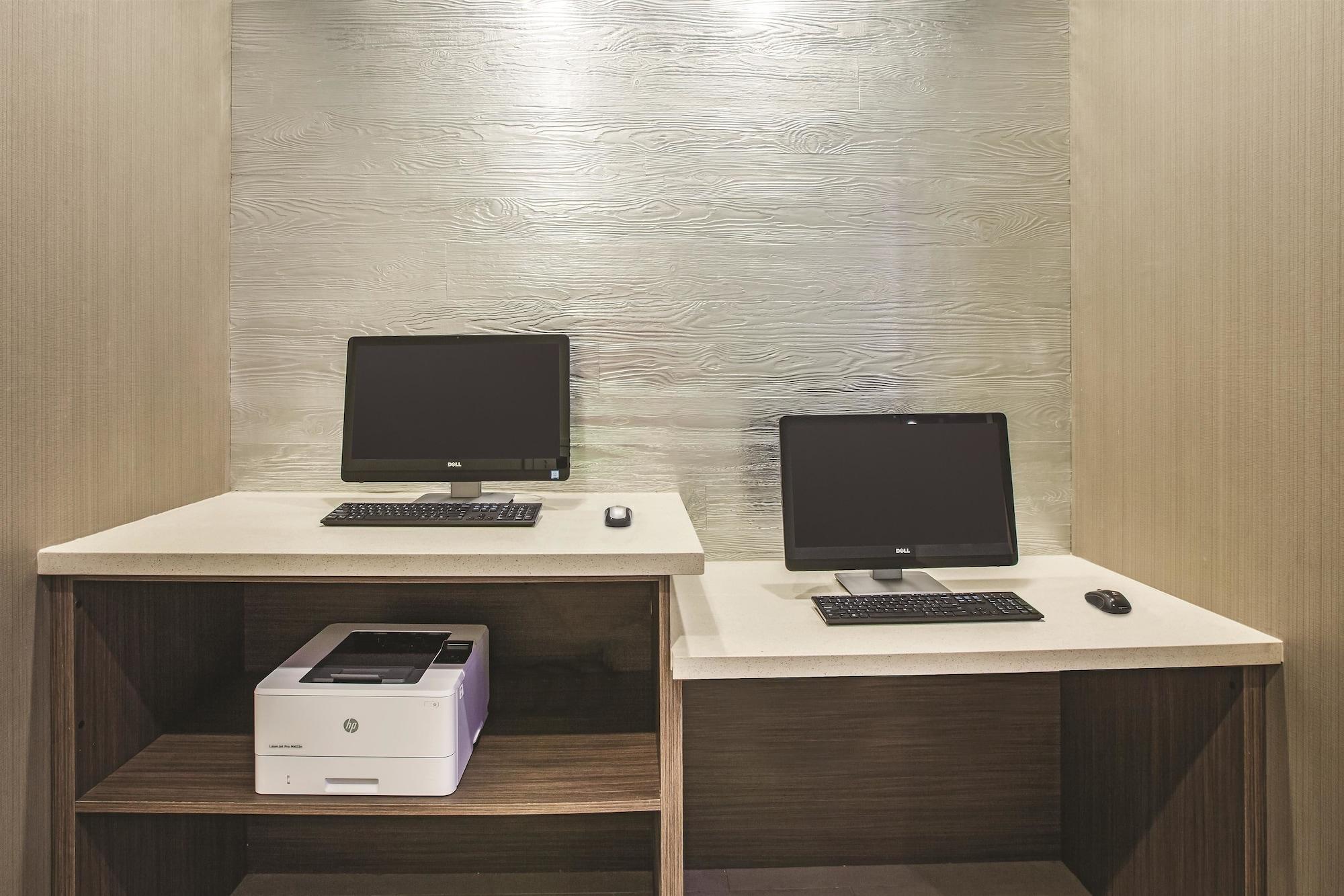 La Quinta By Wyndham Mcallen La Plaza Mall Eksteriør billede