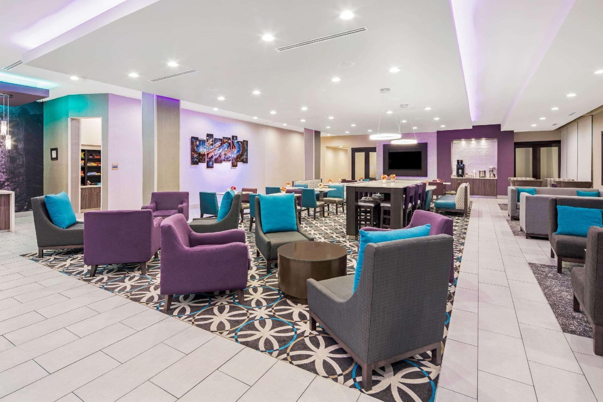 La Quinta By Wyndham Mcallen La Plaza Mall Eksteriør billede
