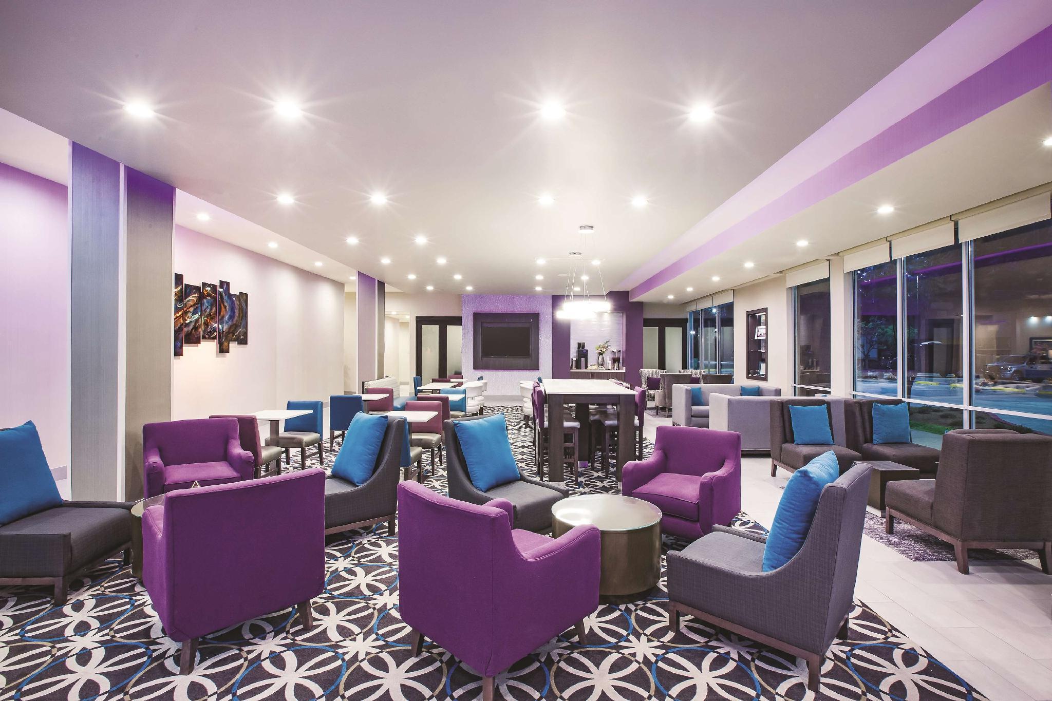 La Quinta By Wyndham Mcallen La Plaza Mall Eksteriør billede