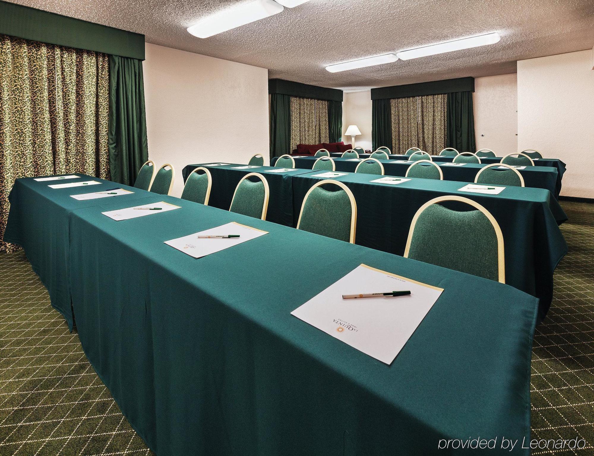 La Quinta By Wyndham Mcallen La Plaza Mall Eksteriør billede