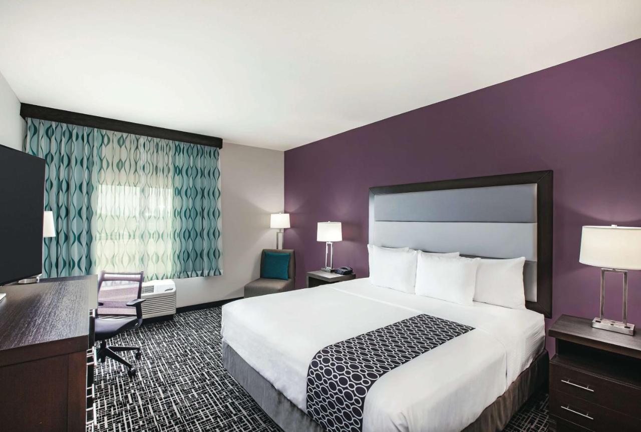 La Quinta By Wyndham Mcallen La Plaza Mall Eksteriør billede